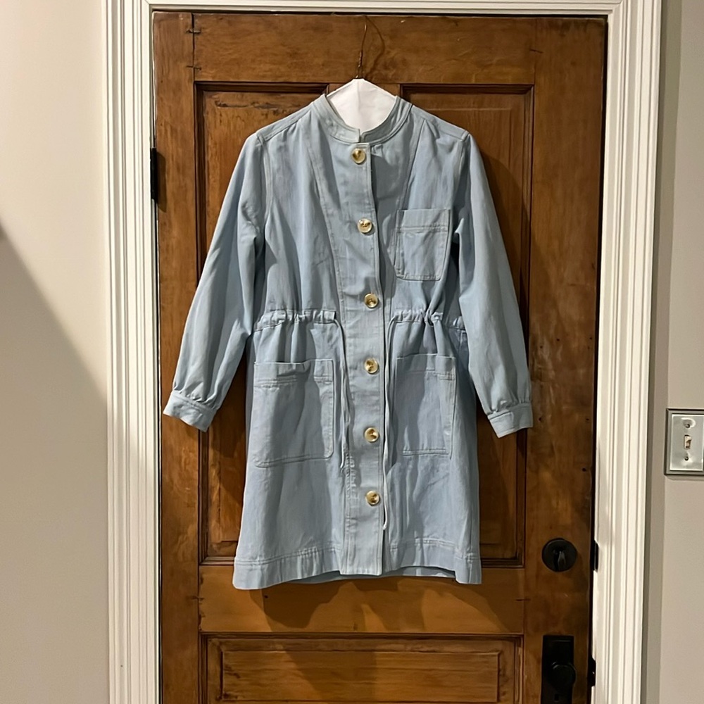 Tuckernuck Chambray mini Crosby mini dress. Worn once. Very classic, sharp look.